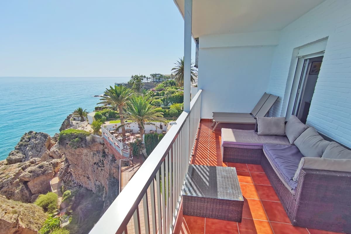 Appartement, salle de bains privée (3 Bedrooms) | Vue depuis le balcon