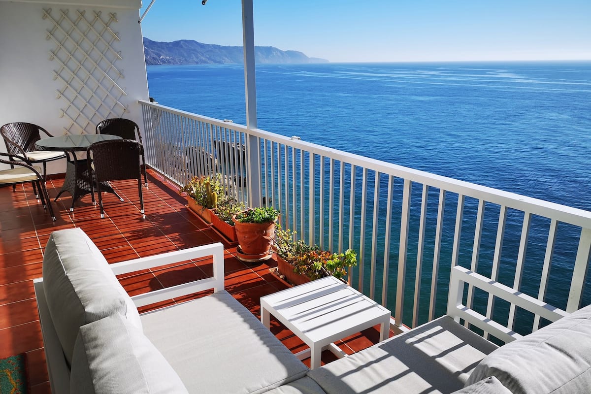 Appartamento Superior, bagno in camera, vista mare | Vista balcone