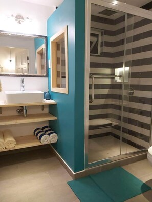 Suite Studio Romantique, 1 chambre | Salle de bain