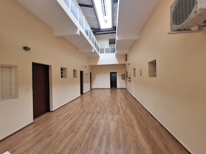 Economy Room, 2 Single Beds | Terrace/patio - Hotel Itapema (Valinhos)