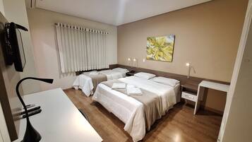 Kamar Triple Superior, Beberapa Tempat Tidur | Kedap suara dan Wi-Fi gratis