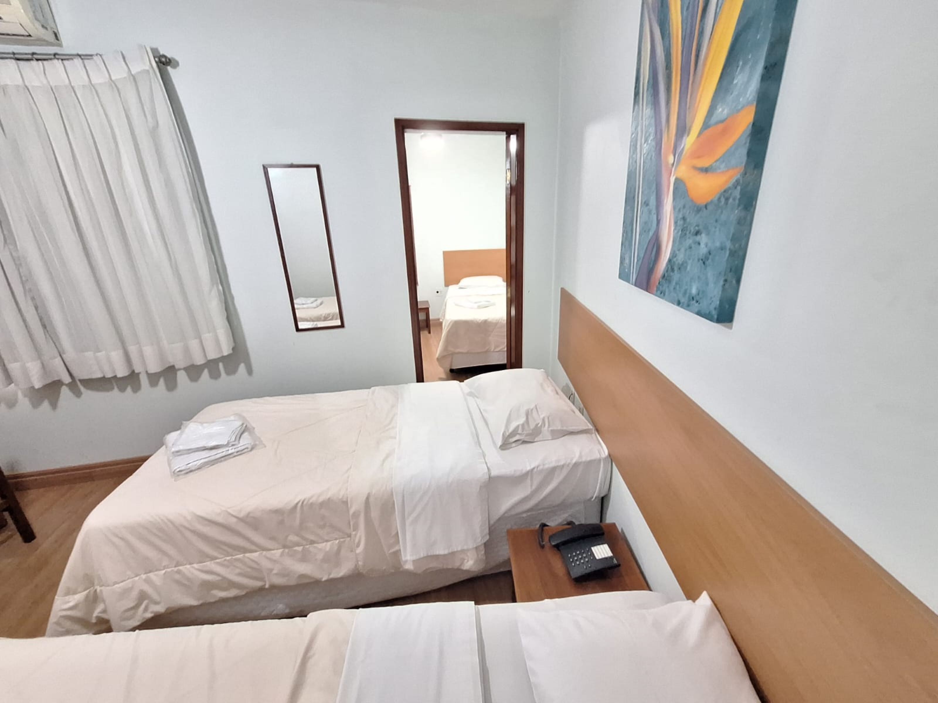 deluxe room, 3 single beds | 1 bedroom, soundproofing, free wifi