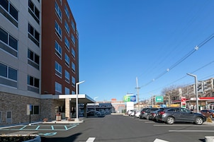 Self-parking (surcharge)