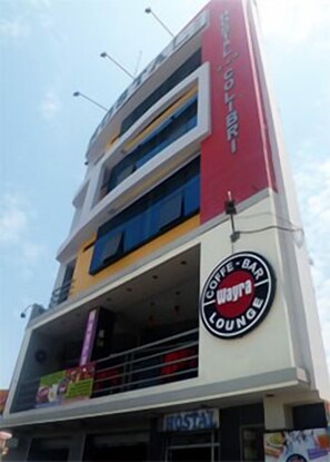 Property entrance - Hostal Colibri (Chiclayo)