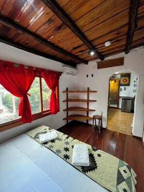 Ropa de cama de alta calidad, cubrecamas y colchones con efecto memoria 