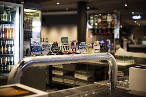 Sports bar