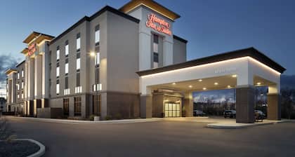 Hampton Inn & Suites St. Louis/Alton
