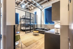 Room - The Chicago Hotel Collection River North (Chicago)