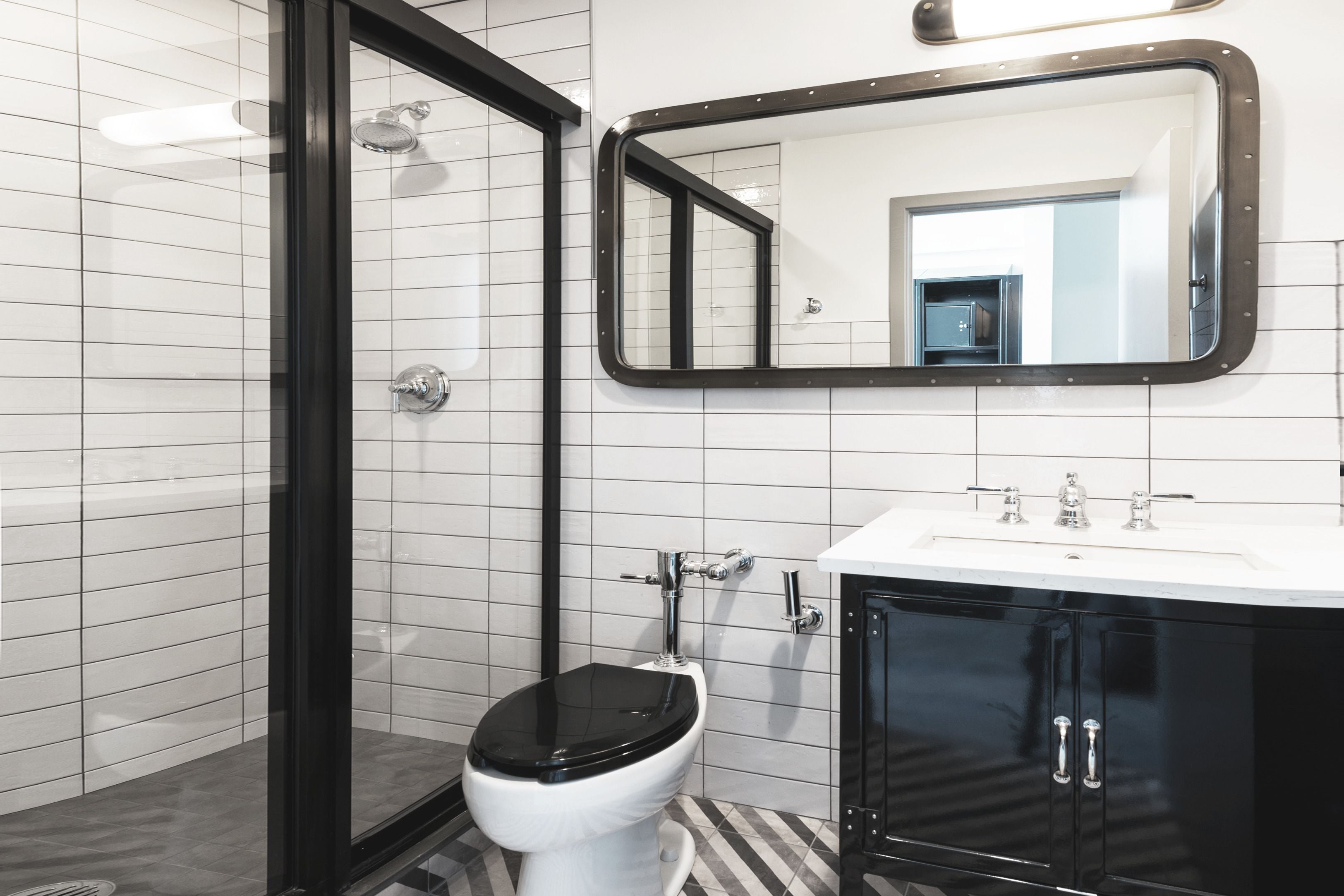 Photo - The Chicago Hotel Collection River North