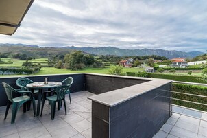 Apartamento Deluxe, 1 habitación | Terraza o patio