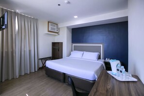 Courtyard view - S Hotel and Residences (Cebu City)