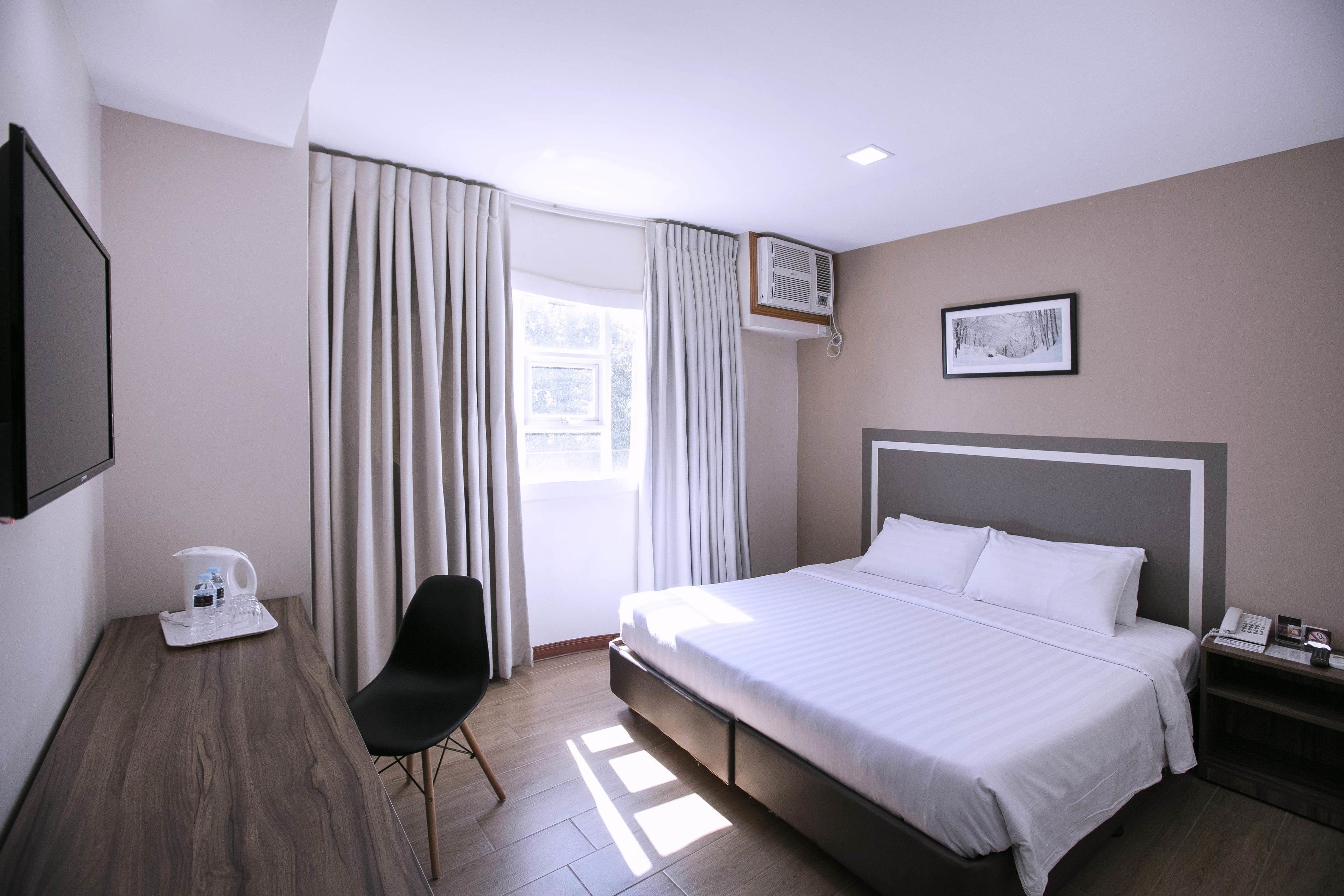 Standard Double Room | Mountain view