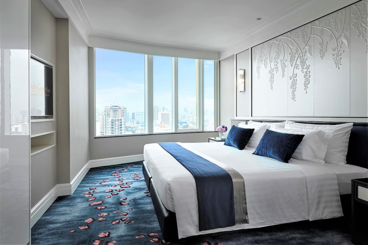 1 bedroom, free minibar, in-room safe, desk