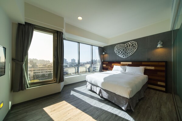 Standard Double Room, City View | In-room safe, desk, laptop workspace, free WiFi - Xinshe Hotel Hsinchu (Hsinchu)