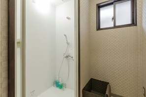 Traditional Townhome (check-in instructions to be e-mailed) | Bathroom