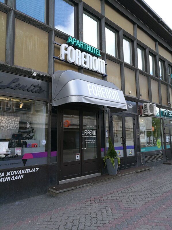 Front of property - Forenom Aparthotel Raahe (Raahe)