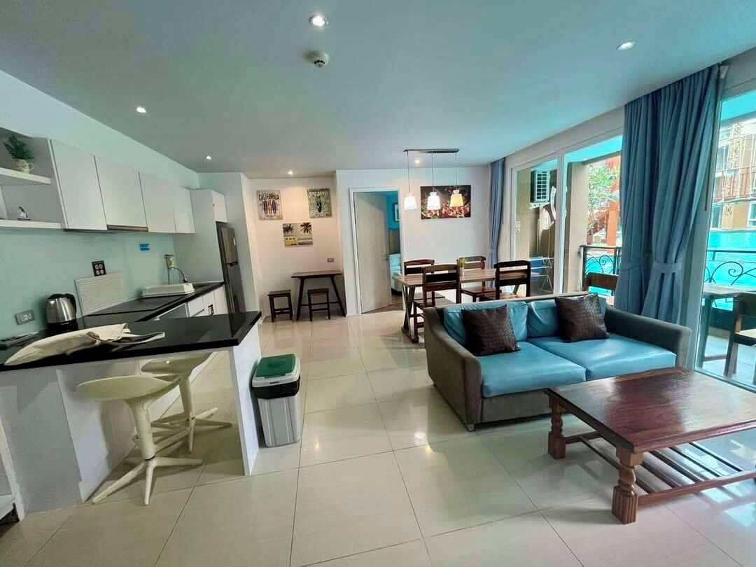 Condo dành cho gia đình, 2 phòng ngủ, 2 phòng tắm, cạnh hồ bơi | 1 phòng ngủ, truy cập Internet không dây miễn phí, bộ trải giường 