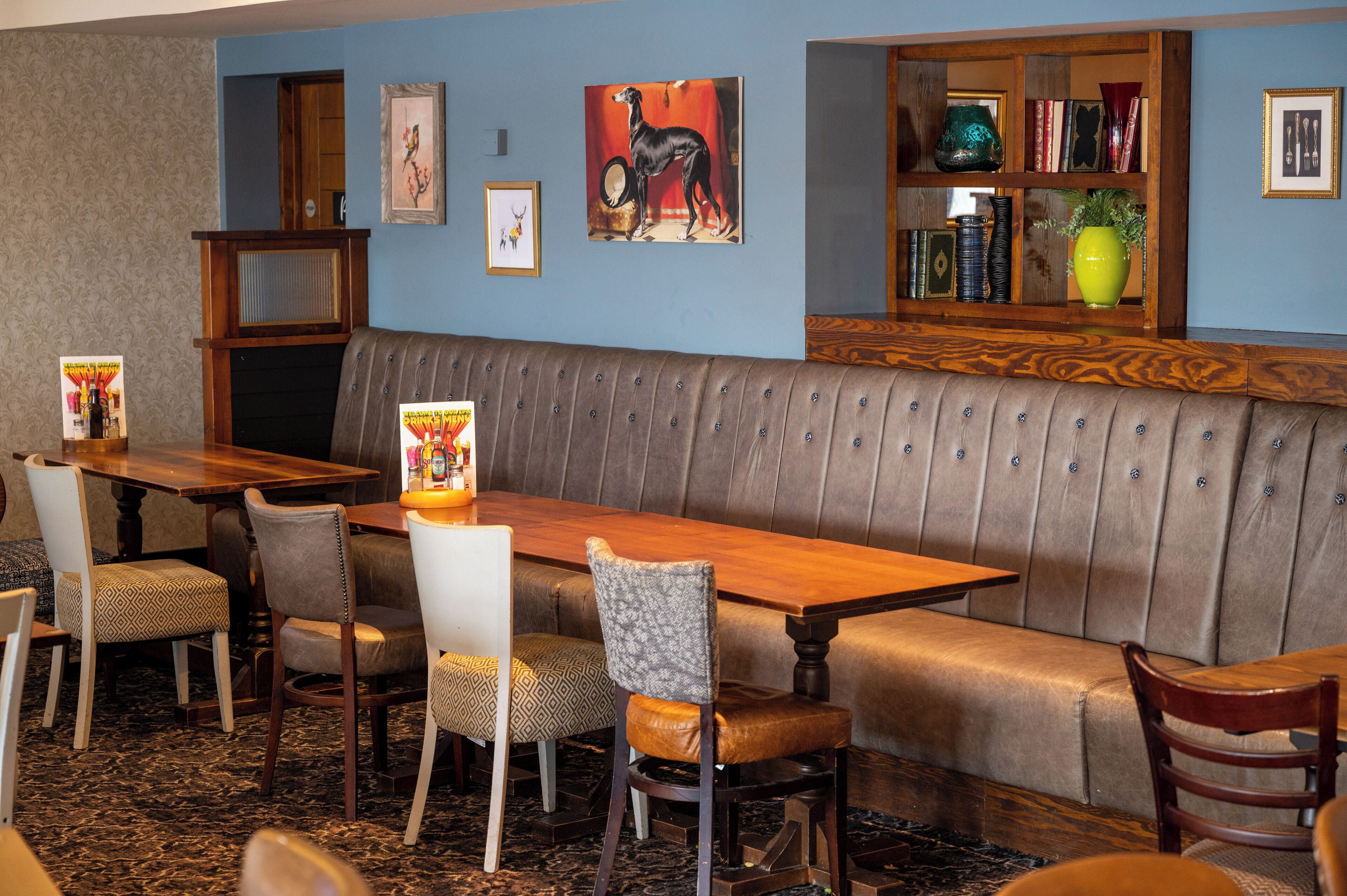 lunch and dinner served, british cuisine