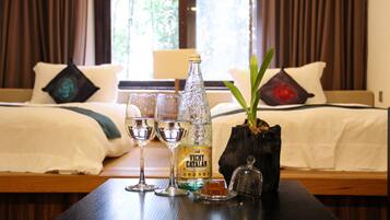 Chambre Double Sénior, 1 chambre | Literie de qualité supérieure, articles gratuits dans le mini-bar