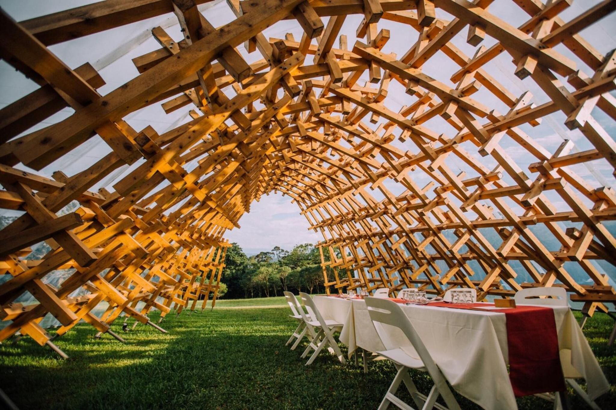 Breakfast, lunch and dinner served