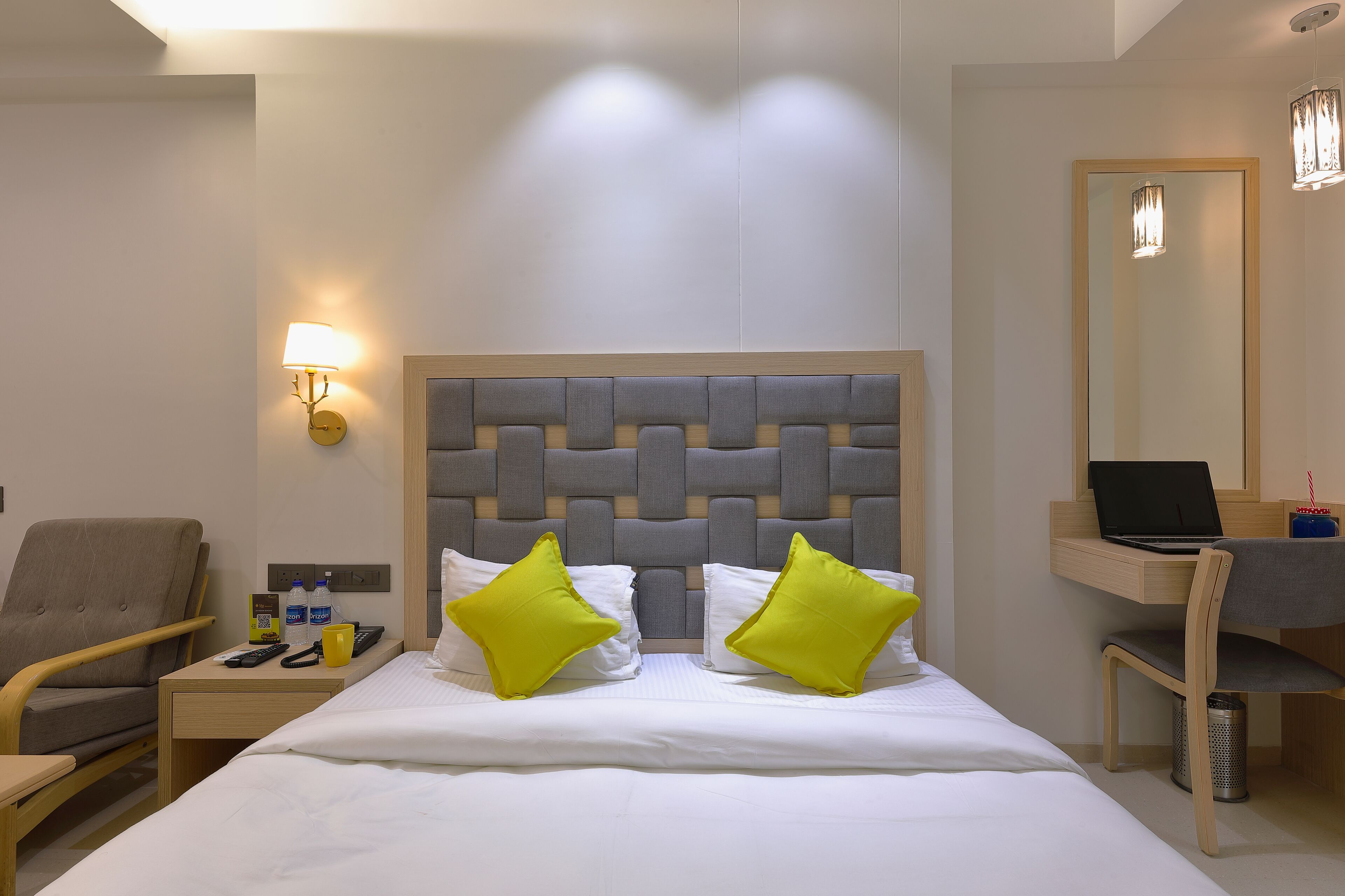 free minibar, in-room safe, desk, blackout curtains