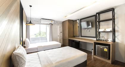 The Circle Hotel