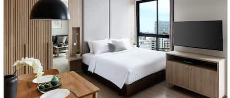 1 bedroom, minibar, in-room safe, desk