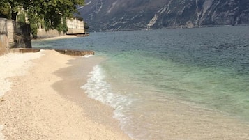 Am Strand, Strandtücher
