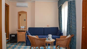 Minibar, in-room safe, desk, blackout drapes
