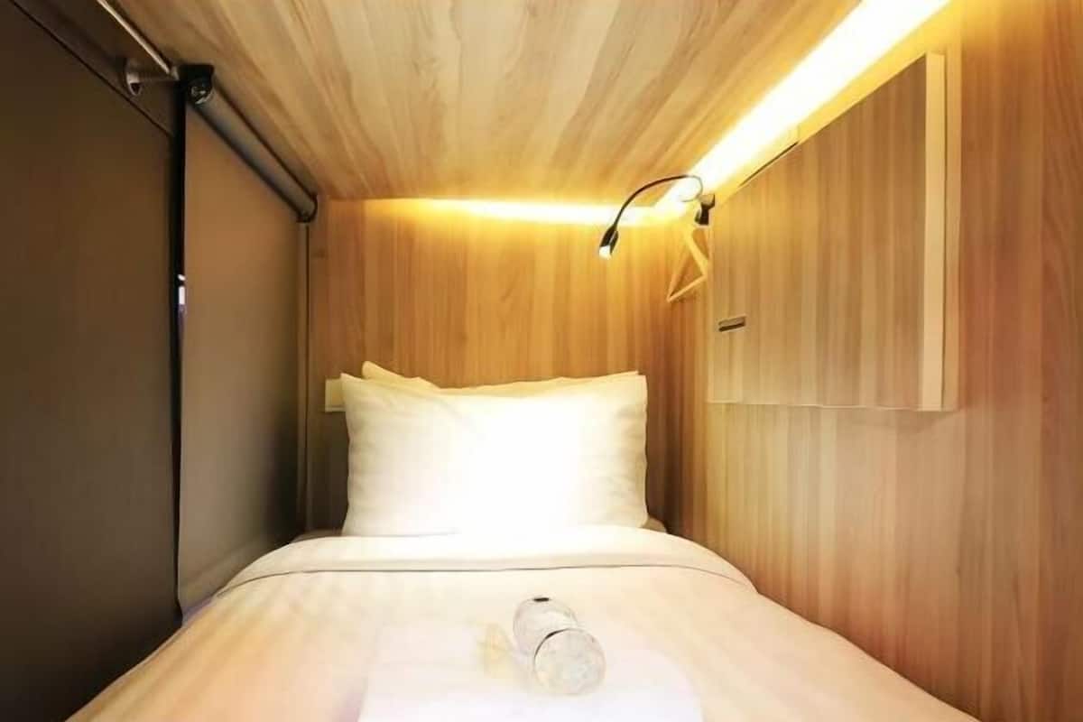 Coffres-forts dans les chambres, bureau, chambres insonorisées