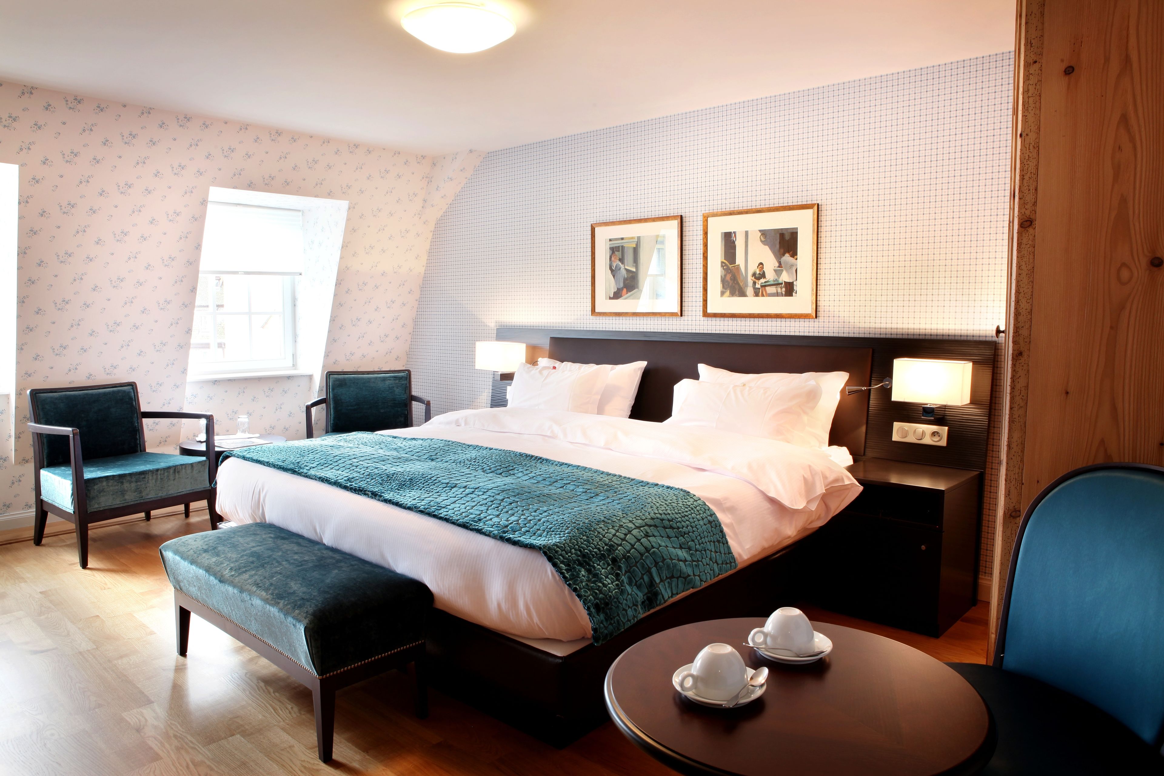 superior double room | minibar, in-room safe, desk, soundproofing