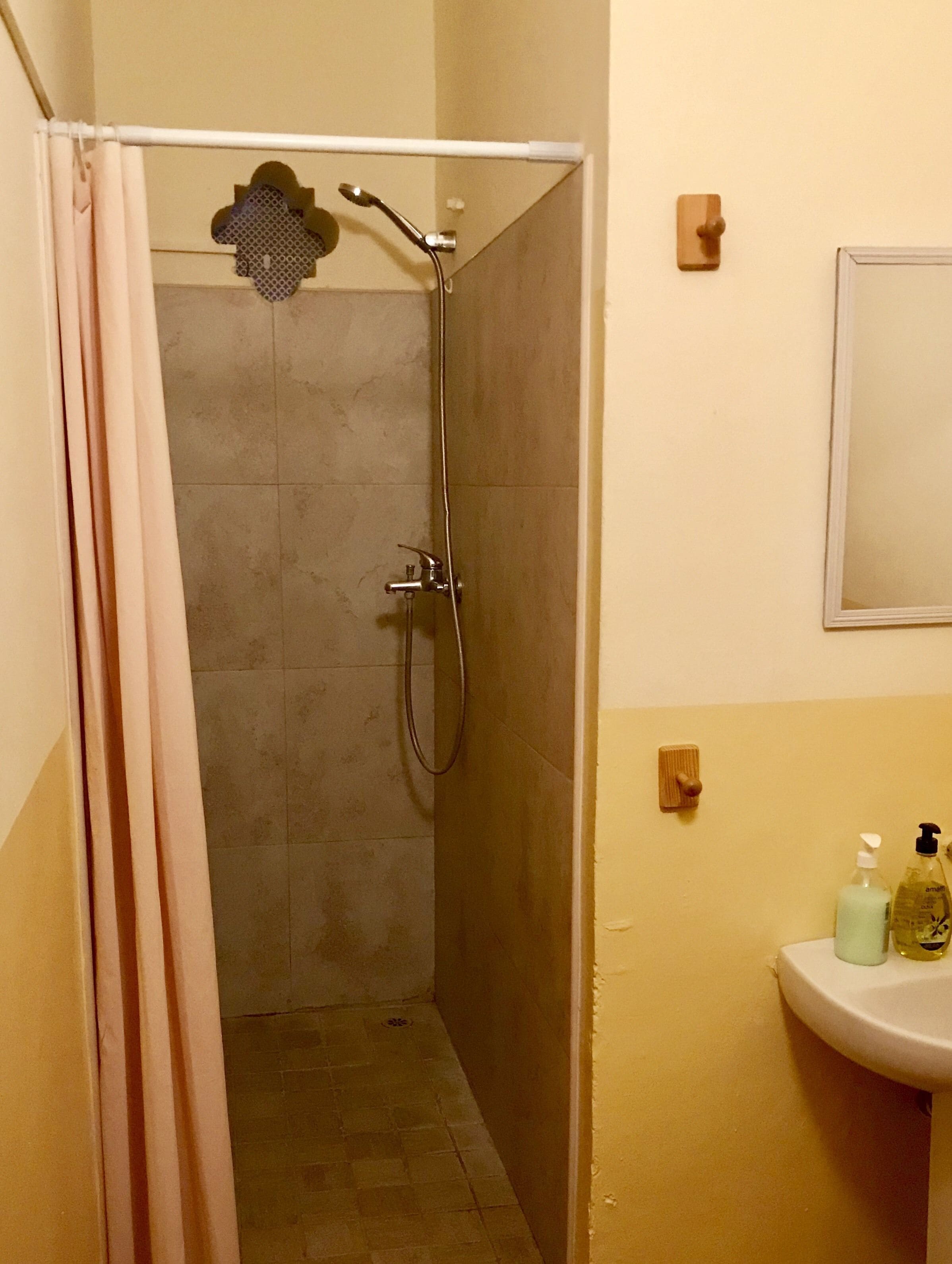 Foto - Hostal Atlanta