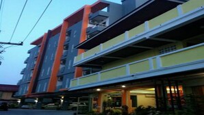 Unclassified image, 2 of 43, button - PC Place North Pattaya (Pattaya)