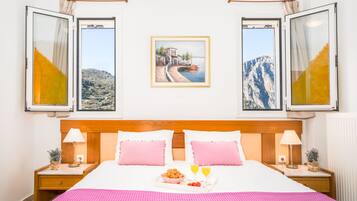 Duplex, 1 Bedroom, Balcony | 1 bedroom, soundproofing, free WiFi