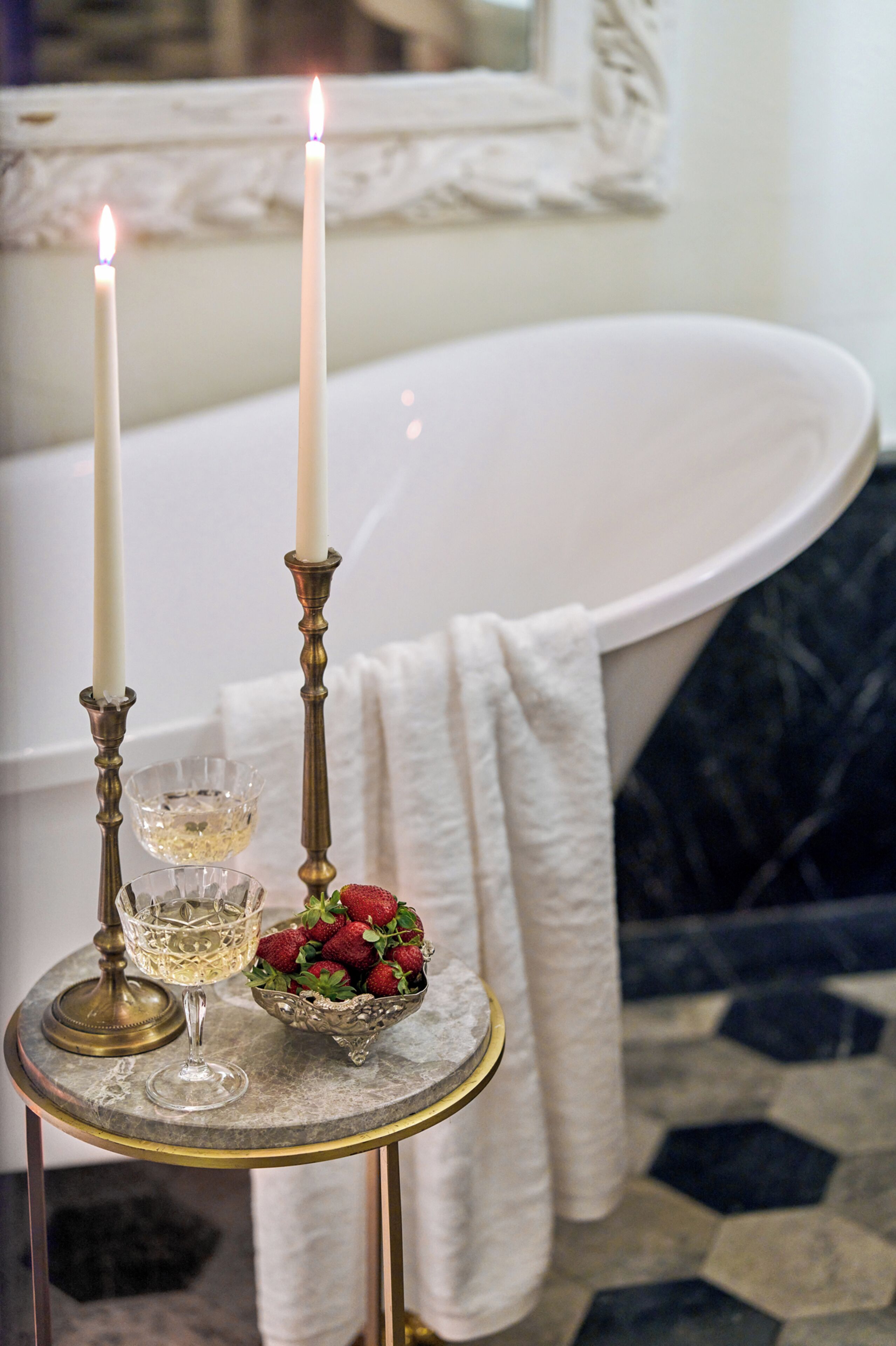 deluxe double room, garden view | bathroom | shower, rainfall showerhead, eco-friendly toiletries, hair dryer