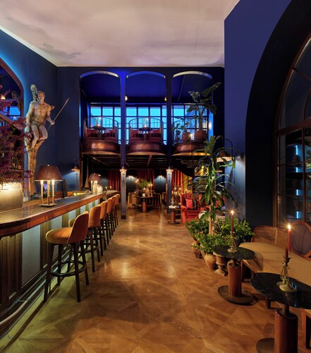 Mr CAS Hotels - Special Class