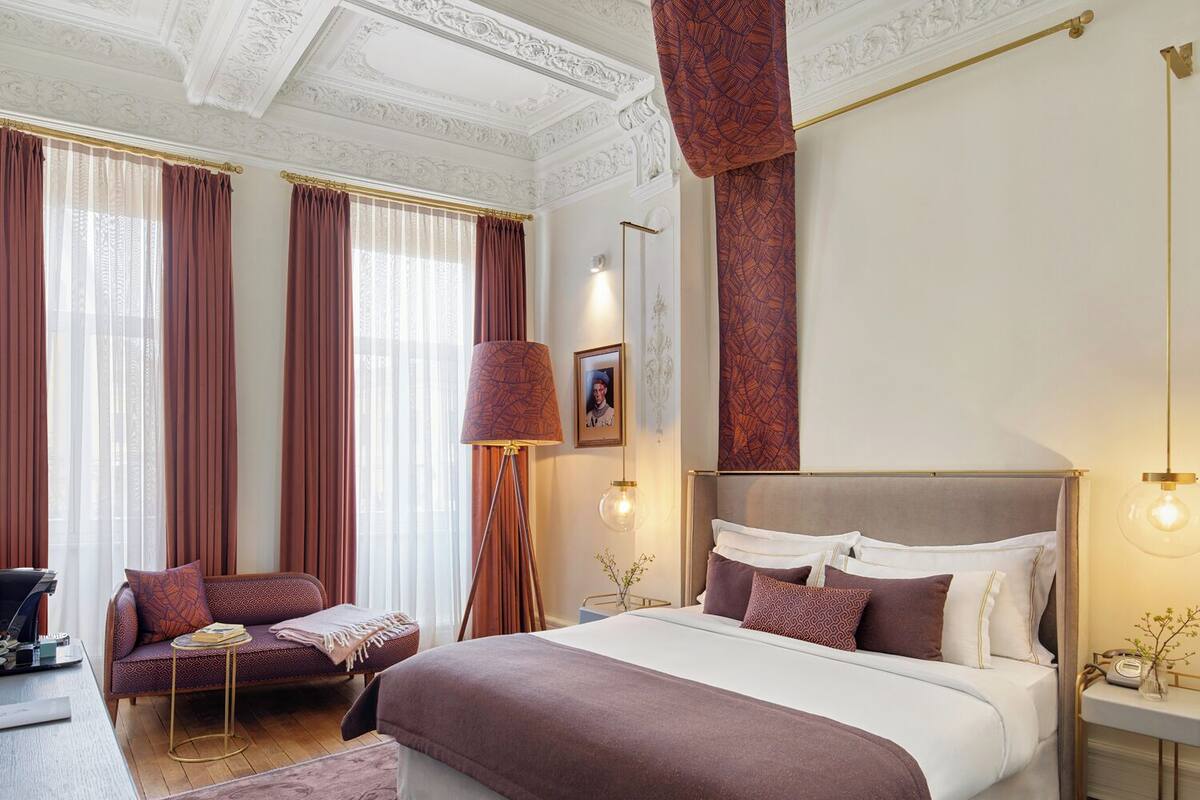 Premium bedding, down duvets, pillow-top beds, minibar