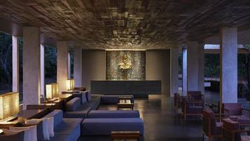 2 bars/lounges, poolside bar