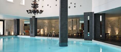 Sauna, poreallas, höyrysauna, vartalohoitoja, vartalokääreitä