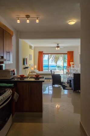 Beachfront Studio | Iron/ironing board, free WiFi