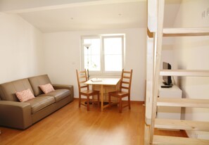 패밀리 듀플렉스 | 거실 | 평면 TV