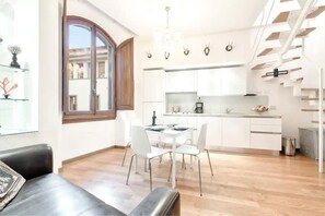 Exclusive apartman | Nappalirész | Síkképernyős tévé