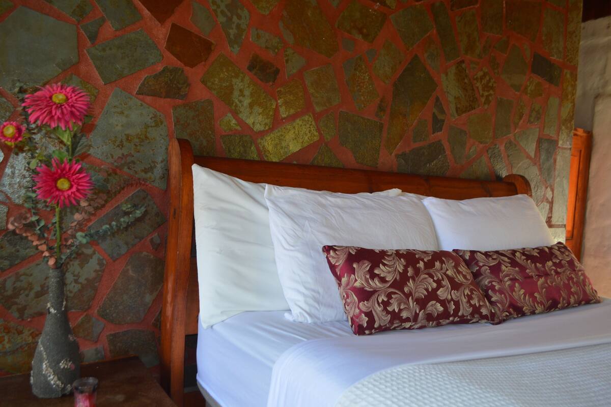 In-room safe, individually decorated, individually furnished, desk