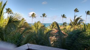 Familienstudio, eingeschrÀnkter Meerblick | Strand-/Meerblick