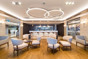 Bar (on property) - Radisson Blu Hotel, Ordu (Ordu)
