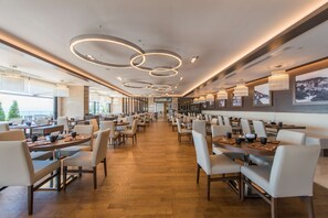 Restaurant - Radisson Blu Hotel, Ordu (Ordu)