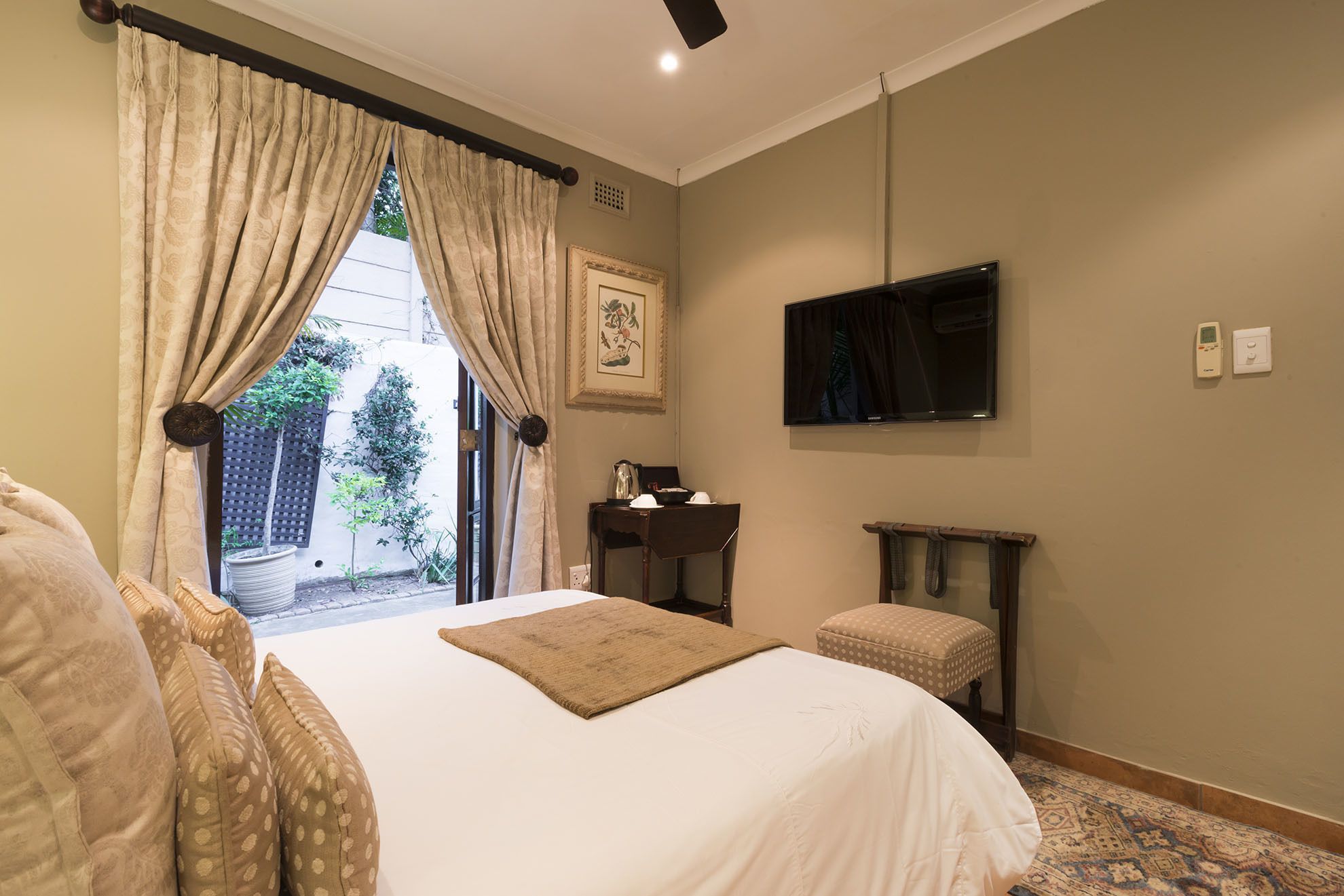 Foto - Five Burnham Guest House