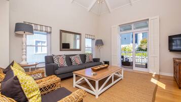 Standard House, 2 Bedrooms | 2 bedrooms, hypo-allergenic bedding, in-room safe, iron/ironing board