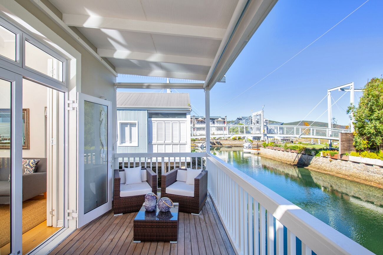 Standard House, 2 Bedrooms | 2 bedrooms, hypo-allergenic bedding, in-room safe, iron/ironing board