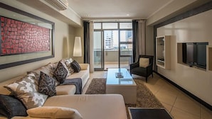 Luxe appartement, 1 slaapkamer | Woonkamer | Flatscreentelevisie en Netflix
